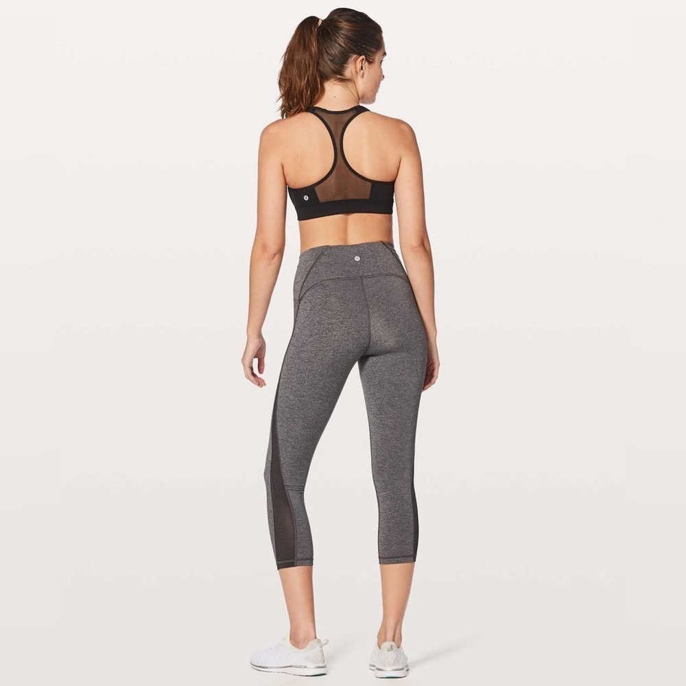 Lululemon Speed Up Bra *High Support for C/D Cup
Black (Size 2) - Picture 3 of 9